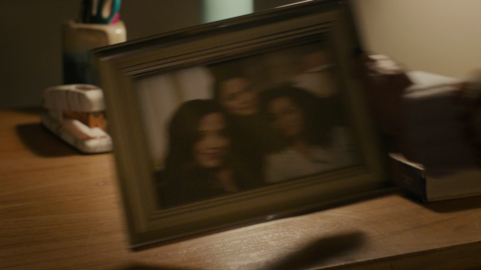 Charmed-Online-dot-nl_Charmed3x15SchrodingersFuture0145.jpg