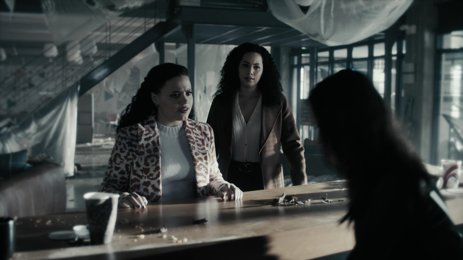 Charmed-Online-dot-nl_Charmed3x15SchrodingersFuture0799.jpg