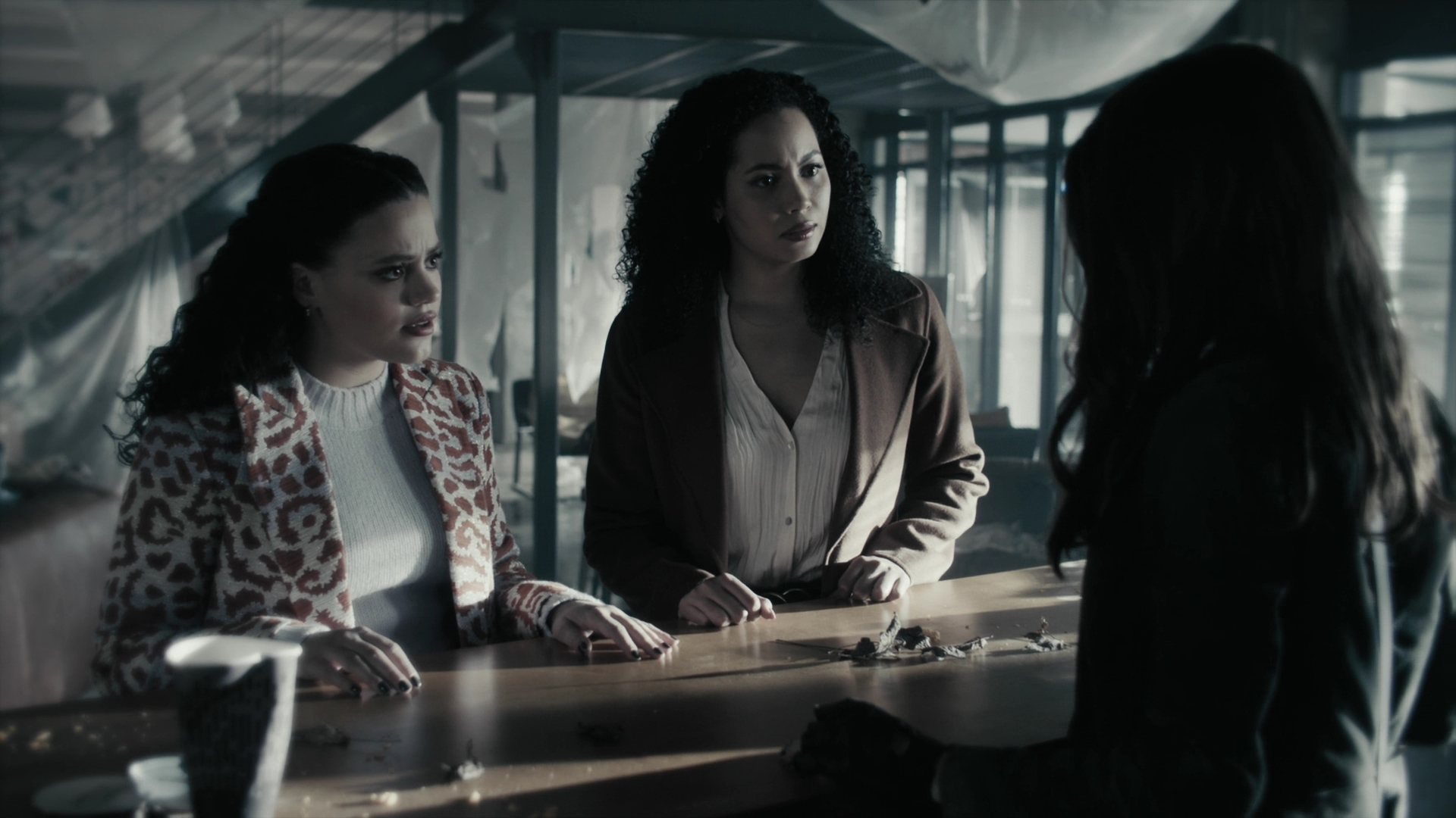 Charmed-Online-dot-nl_Charmed3x15SchrodingersFuture0815.jpg