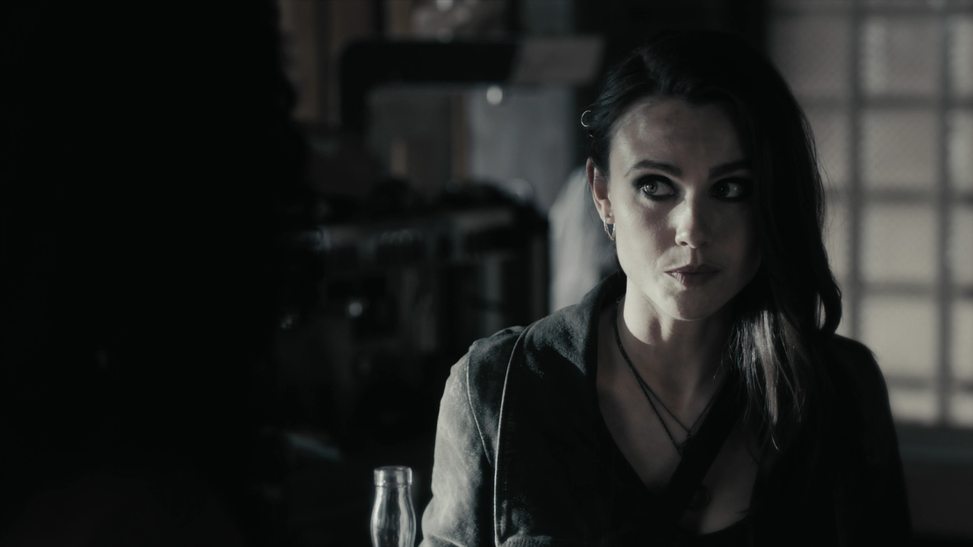 Charmed-Online-dot-nl_Charmed3x15SchrodingersFuture0833.jpg