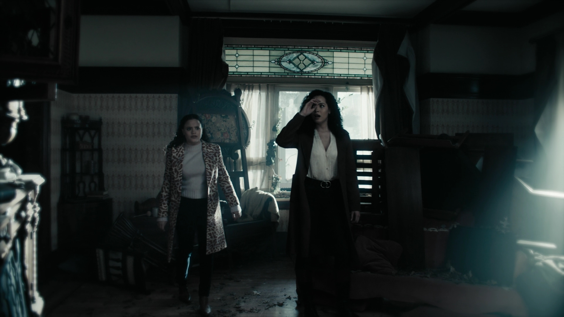 Charmed-Online-dot-nl_Charmed3x15SchrodingersFuture1205.jpg