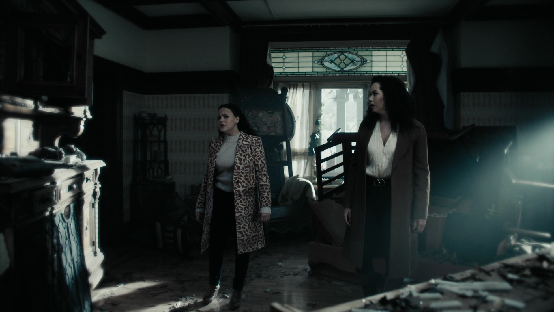 Charmed-Online-dot-nl_Charmed3x15SchrodingersFuture1211.jpg