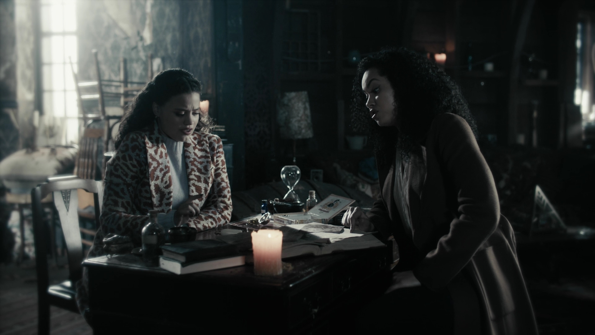 Charmed-Online-dot-nl_Charmed3x15SchrodingersFuture1487.jpg