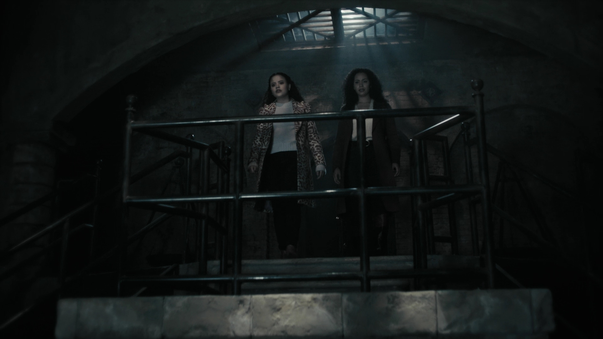 Charmed-Online-dot-nl_Charmed3x15SchrodingersFuture1625.jpg
