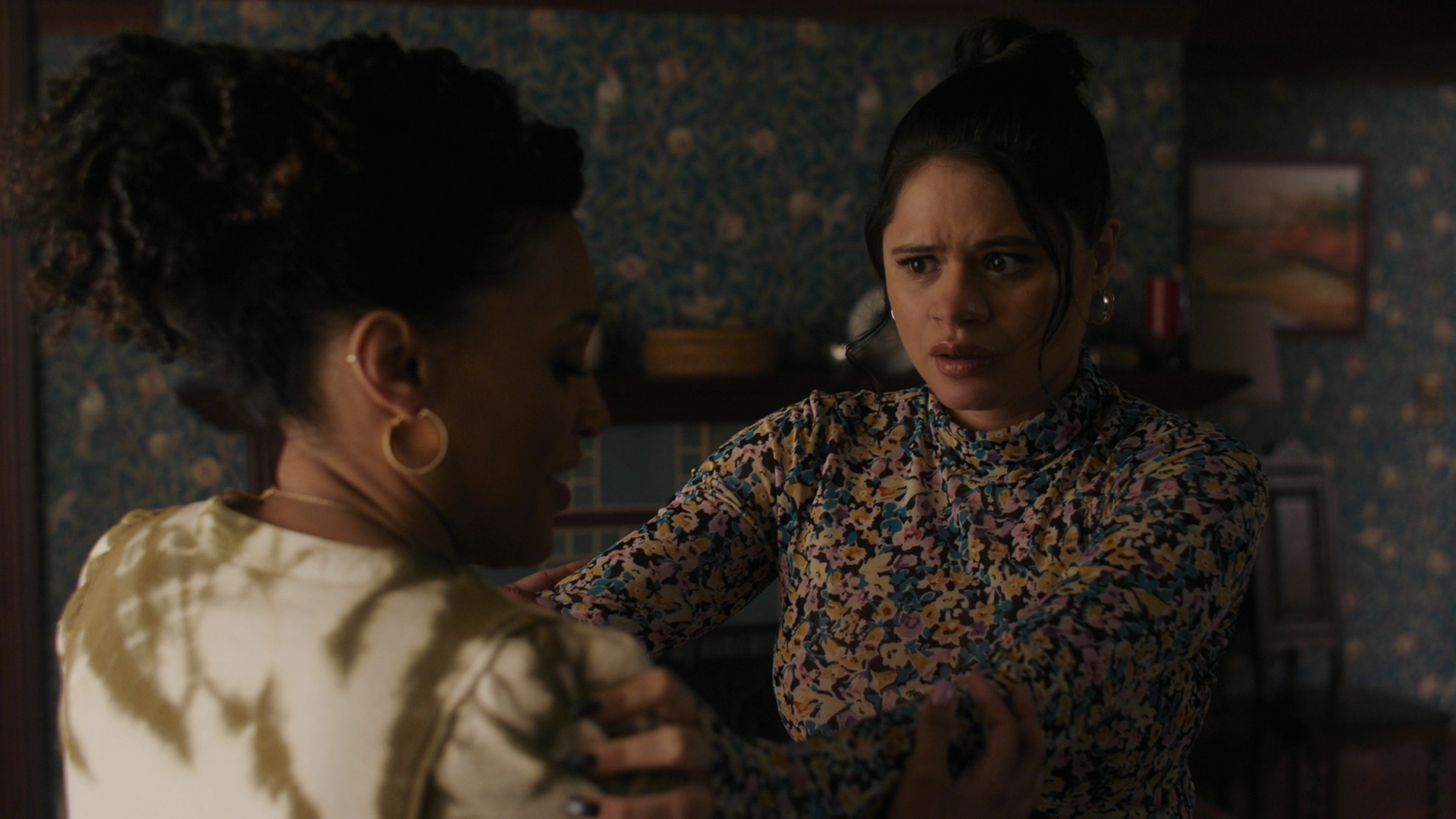 Charmed-Online-dot-nl_Charmed3x15SchrodingersFuture1756.jpg