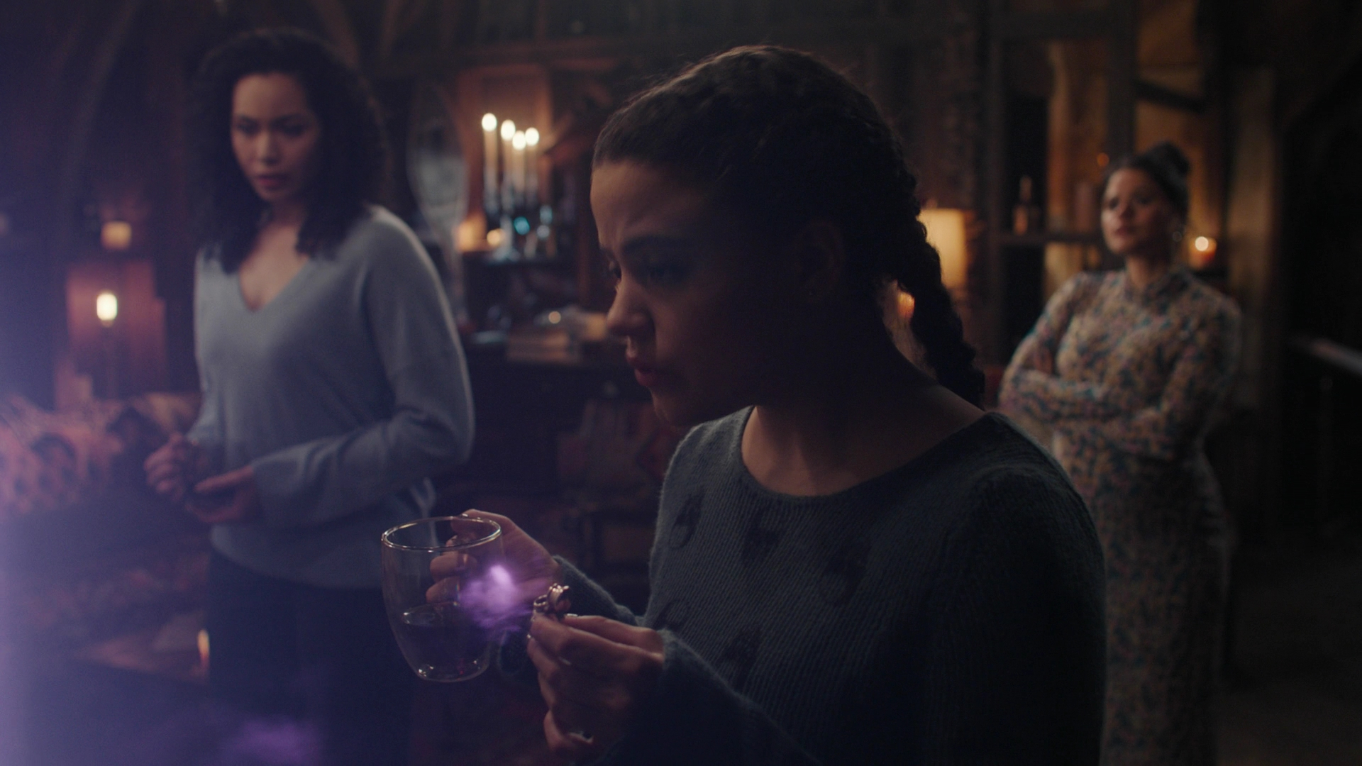 Charmed-Online-dot-nl_Charmed3x15SchrodingersFuture2098.jpg