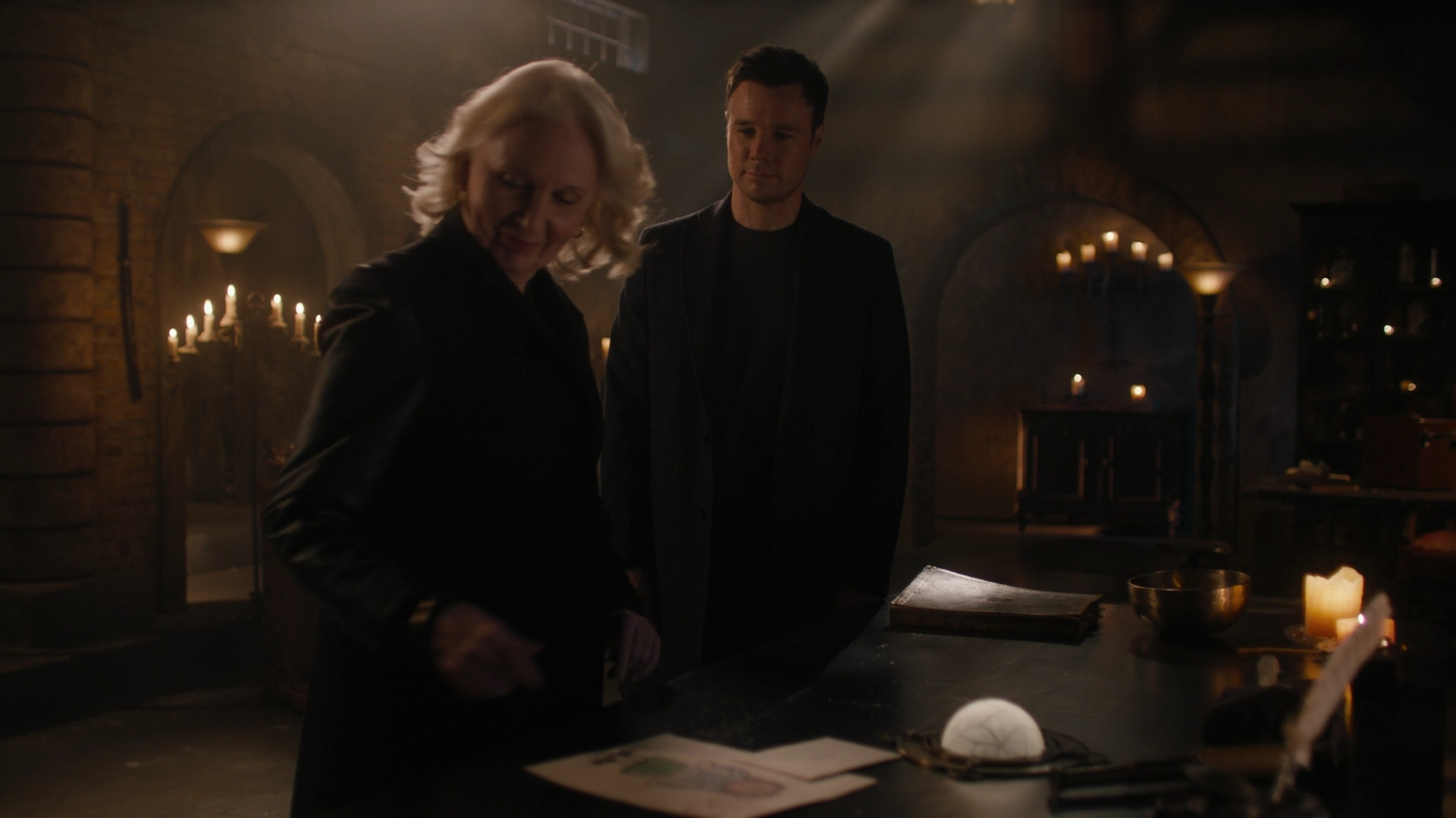 Charmed-Online-dot-nl_Charmed3x15SchrodingersFuture2198.jpg