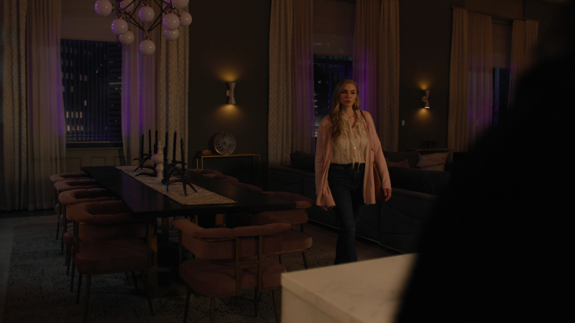 Charmed-Online-dot-nl_Charmed3x16WhattoExpectWhenYoureExpectingtheApocalypse0244.jpg