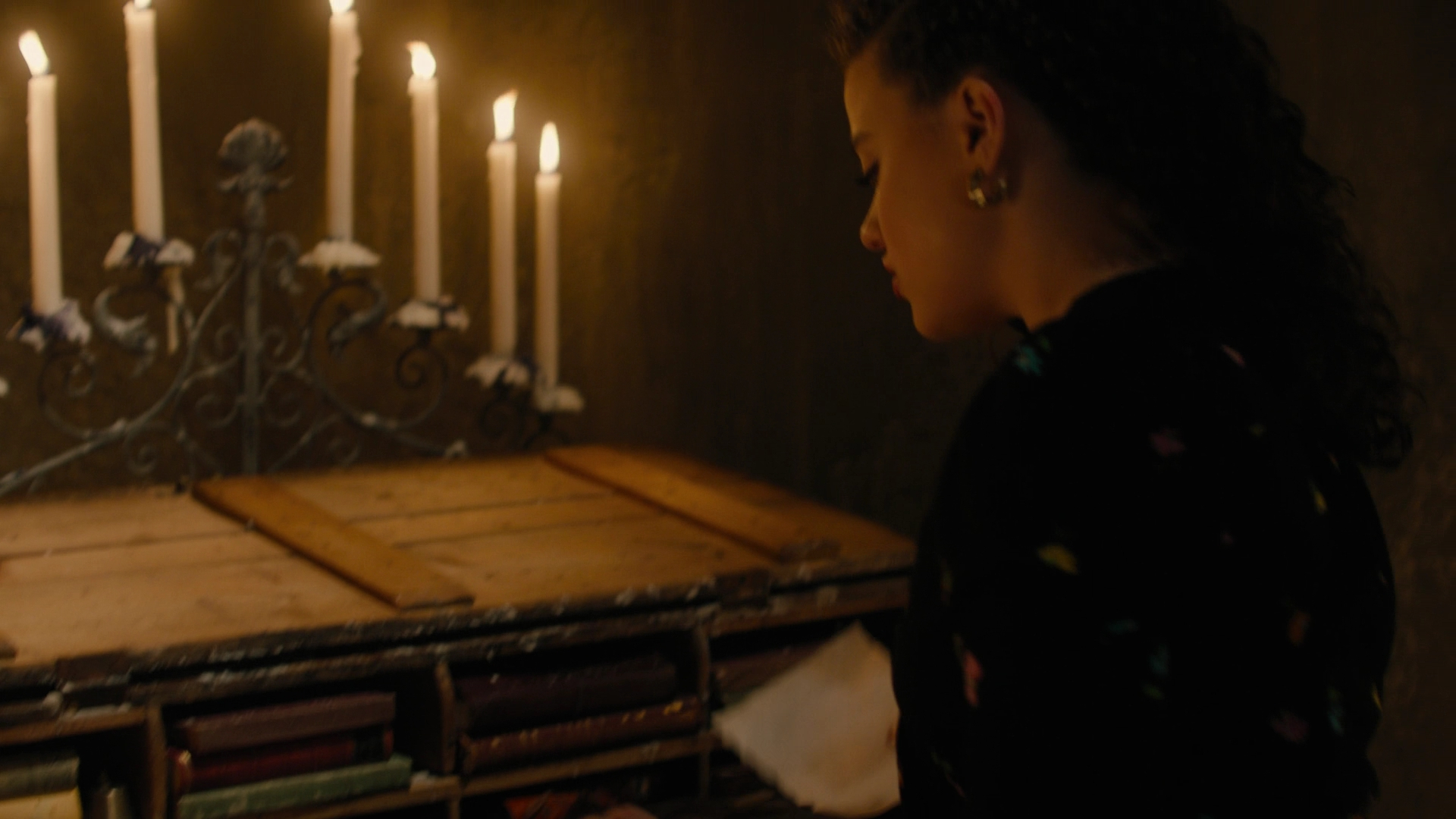 Charmed-Online-dot-nl_Charmed3x16WhattoExpectWhenYoureExpectingtheApocalypse0351.jpg