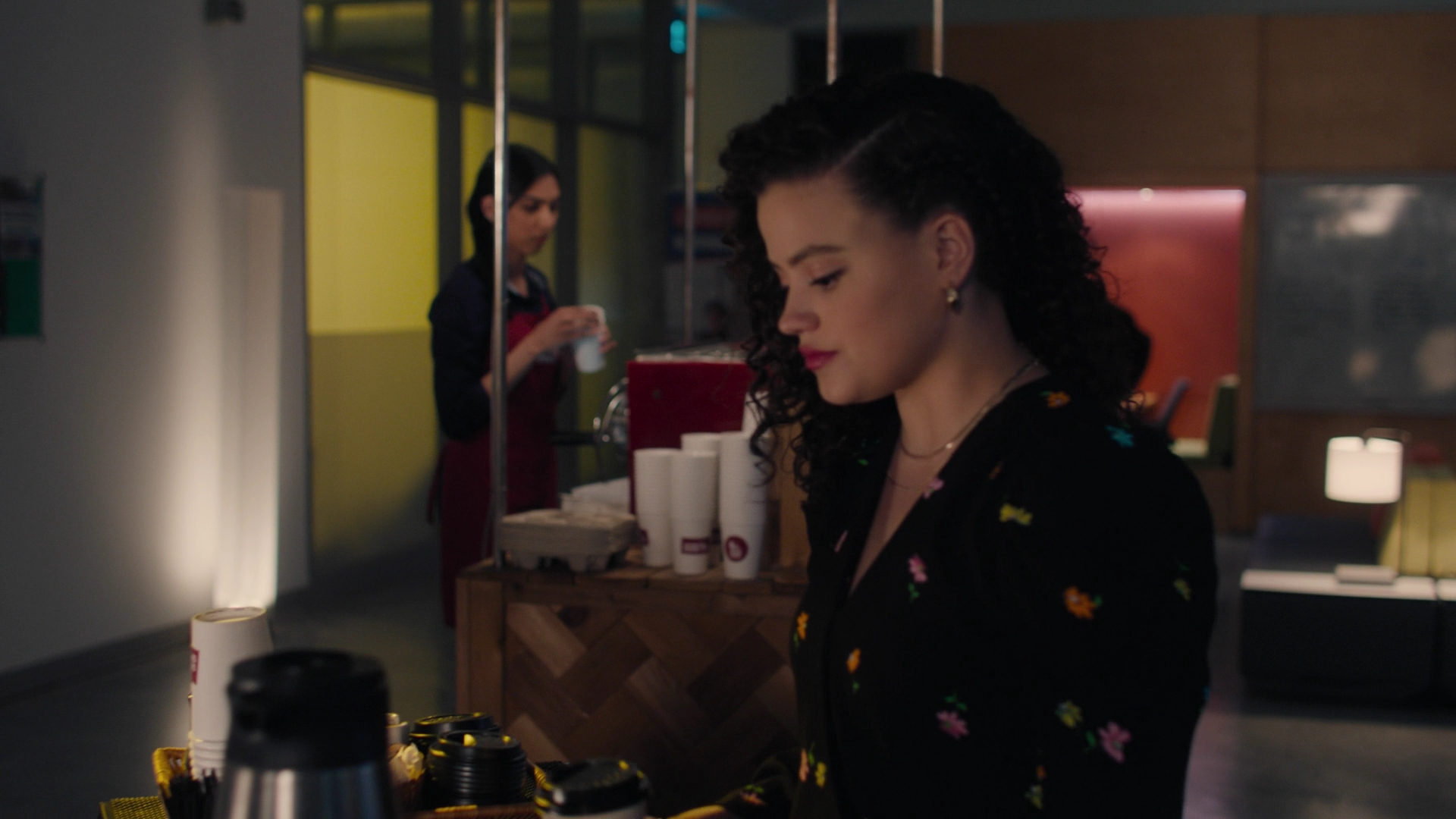 Charmed-Online-dot-nl_Charmed3x16WhattoExpectWhenYoureExpectingtheApocalypse0745.jpg