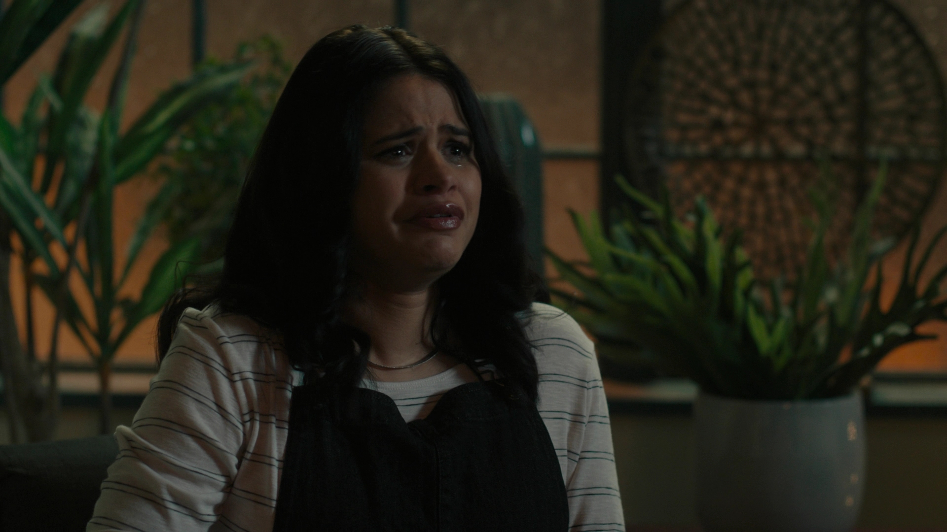 Charmed-Online-dot-nl_Charmed3x16WhattoExpectWhenYoureExpectingtheApocalypse1527.jpg