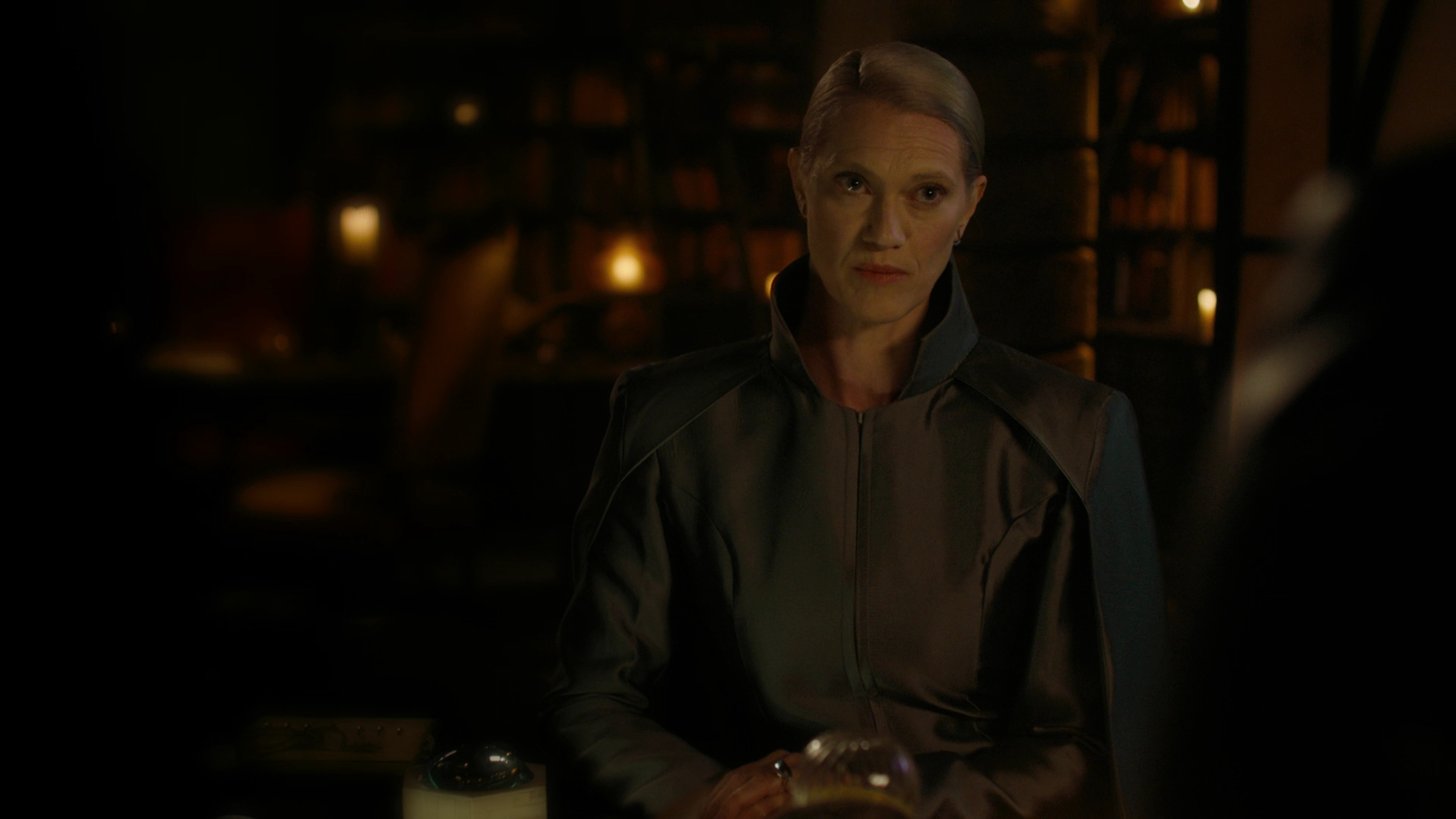 Charmed-Online-dot-nl_Charmed3x17TheCalmBeforeTheStorm0116.jpg