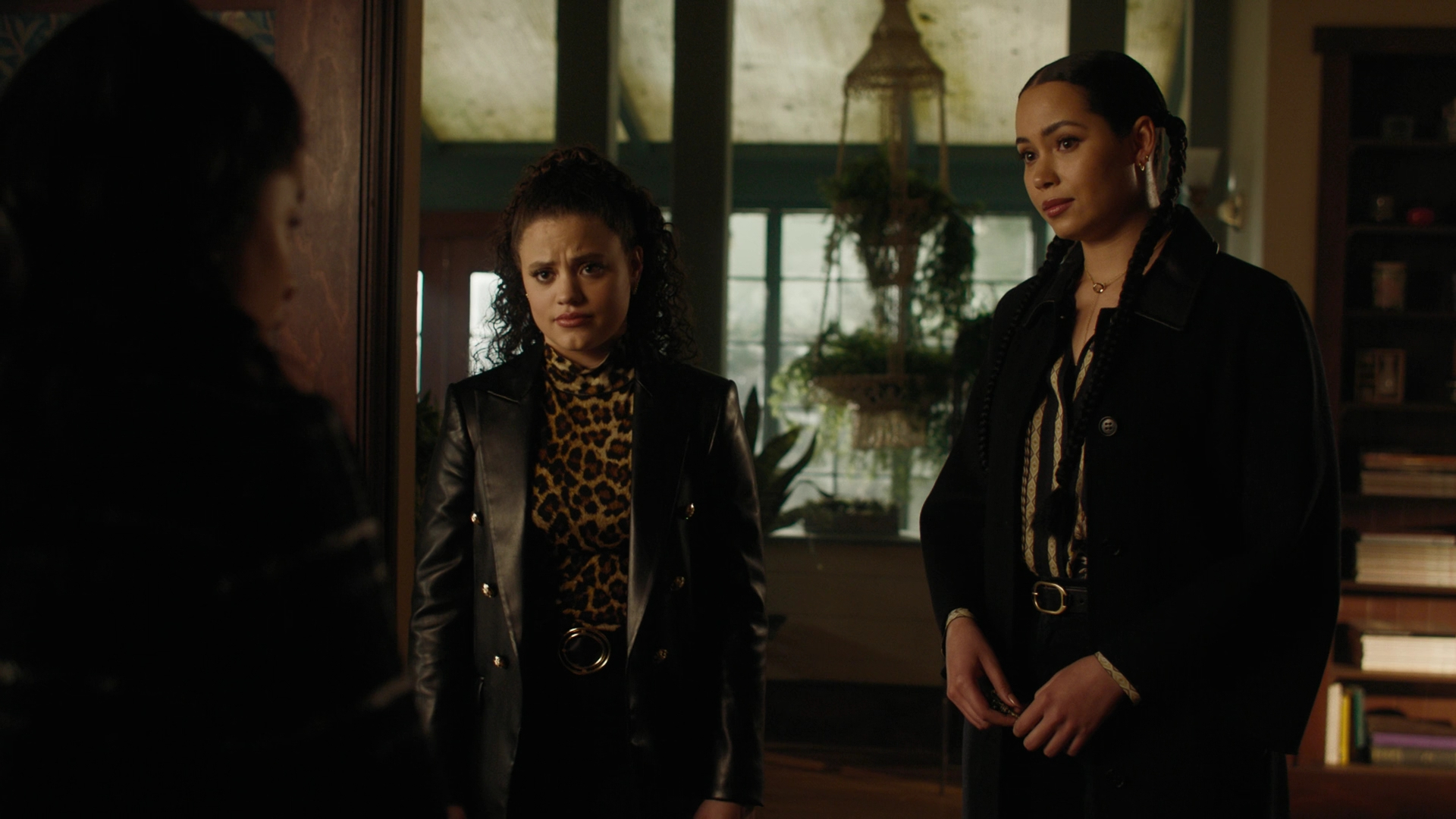 Charmed-Online-dot-nl_Charmed3x17TheCalmBeforeTheStorm0166.jpg