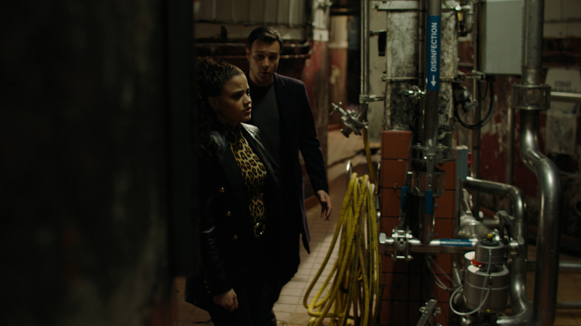 Charmed-Online-dot-nl_Charmed3x17TheCalmBeforeTheStorm0623.jpg