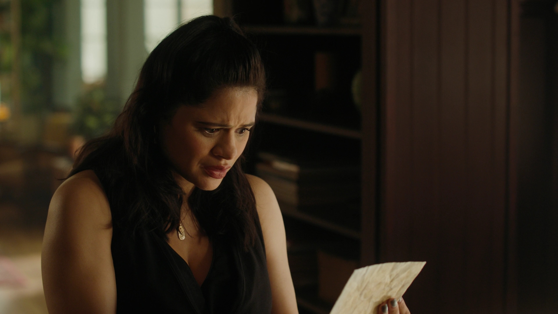 Charmed-Online-dot-nl_Charmed3x17TheCalmBeforeTheStorm0688.jpg Charmed-Online-dot-nl_Charmed3x17TheCalmBeforeTheStorm0688.jpg