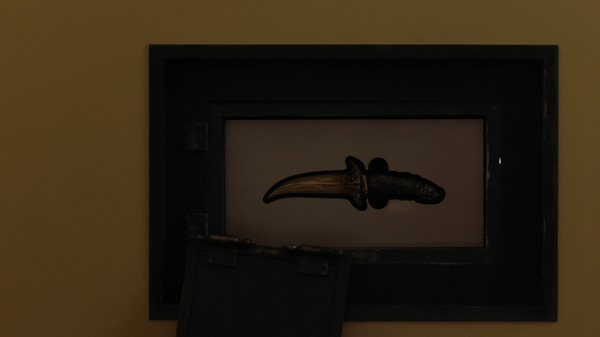 Charmed-Online-dot-nl_Charmed3x17TheCalmBeforeTheStorm0773.jpg