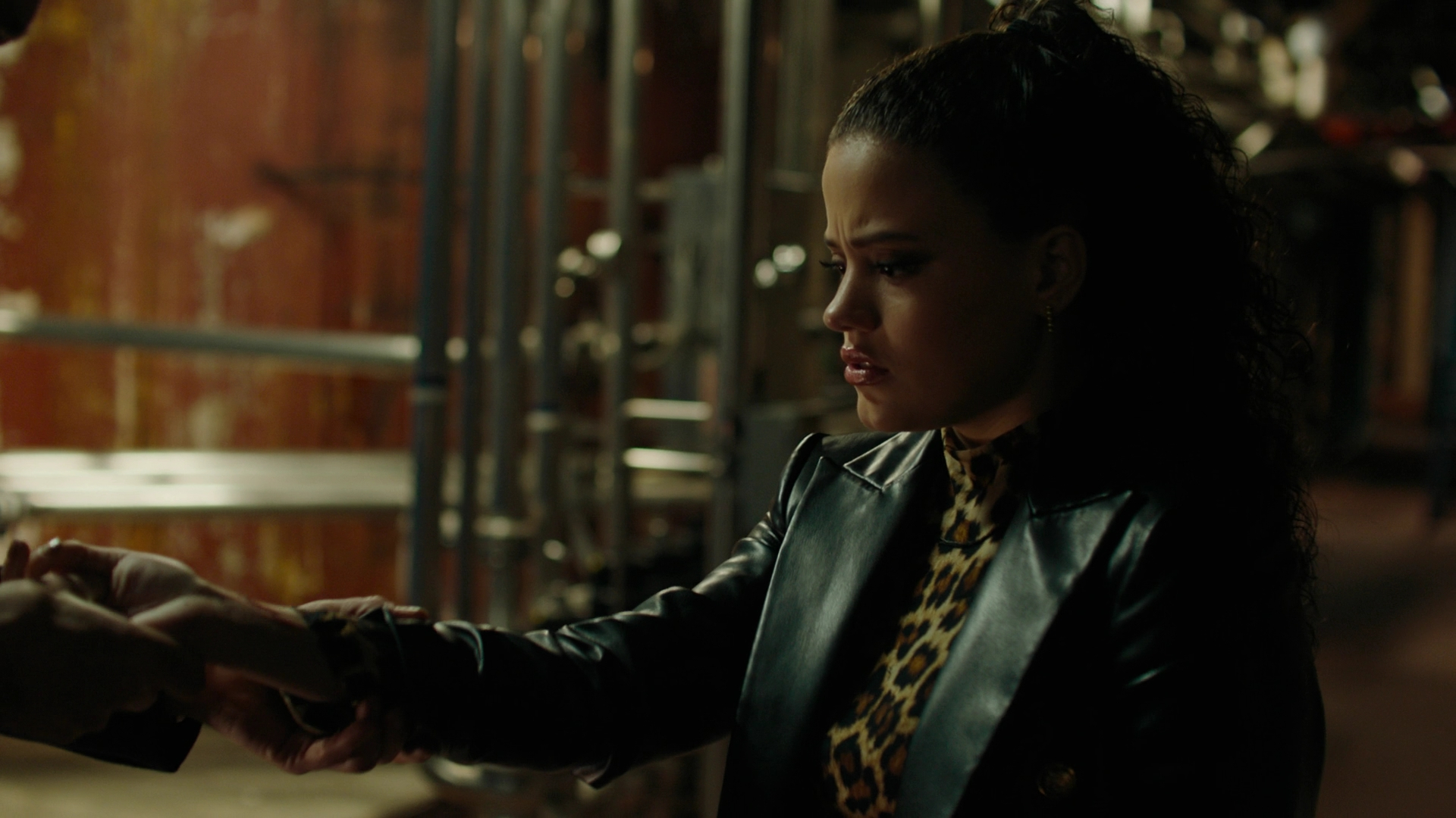 Charmed-Online-dot-nl_Charmed3x17TheCalmBeforeTheStorm0889.jpg