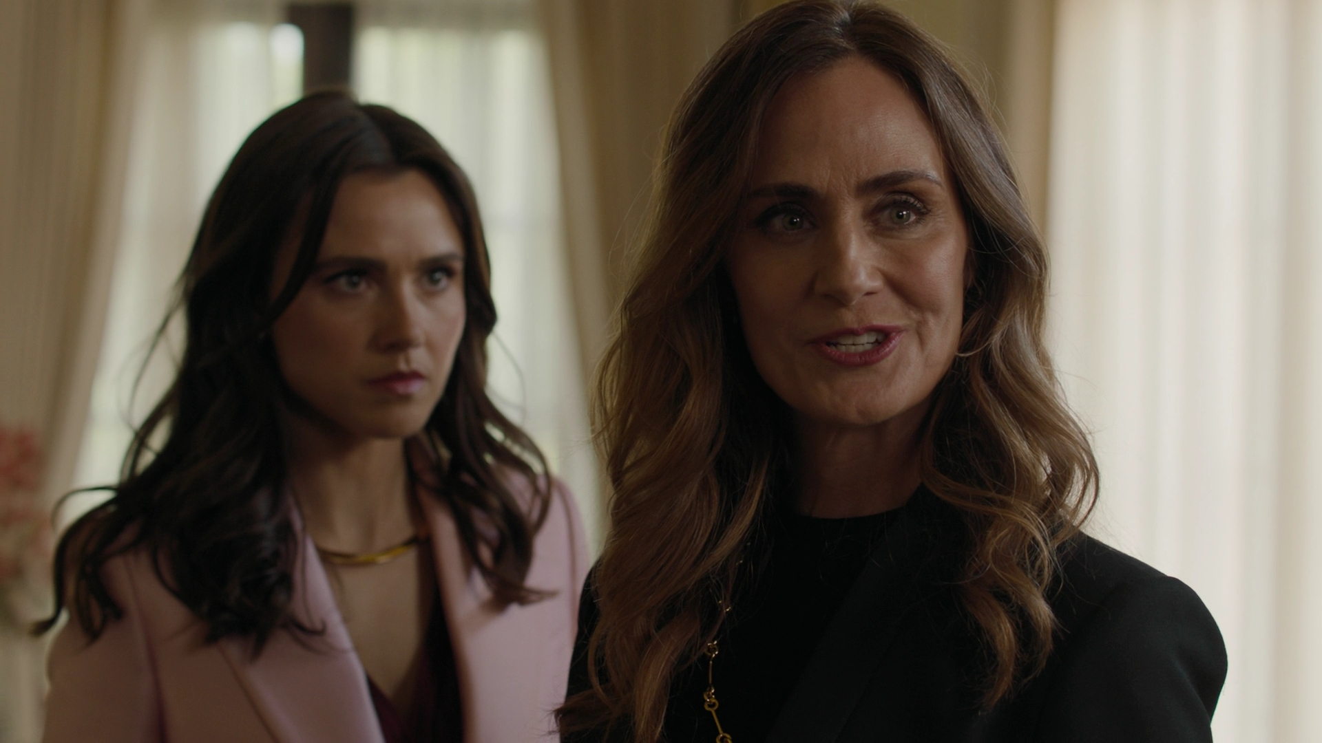 Charmed-Online-dot-nl_Charmed3x17TheCalmBeforeTheStorm1081.jpg Charmed-Online-dot-nl_Charmed3x17TheCalmBeforeTheStorm1081.jpg