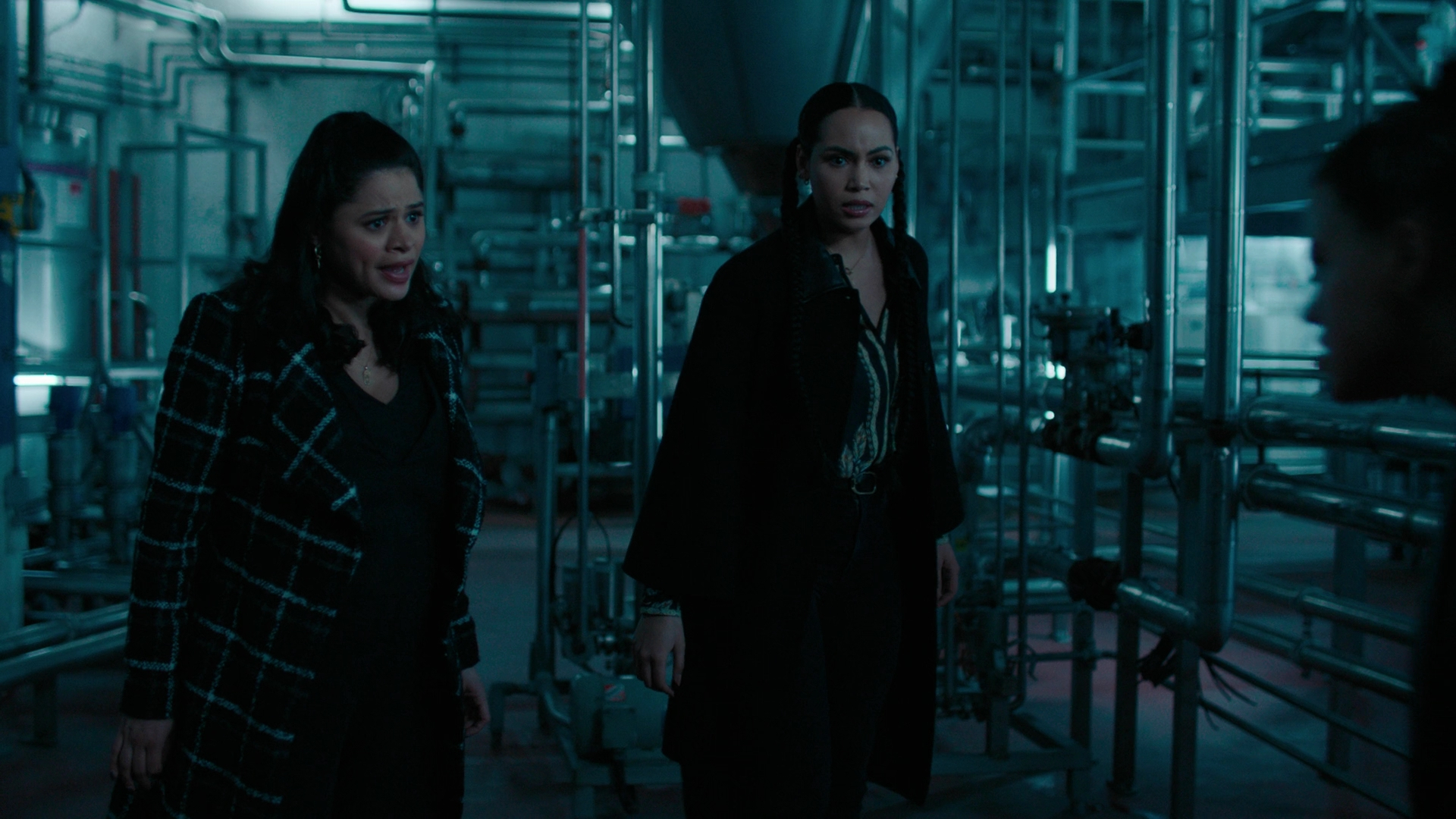 Charmed-Online-dot-nl_Charmed3x17TheCalmBeforeTheStorm1566.jpg