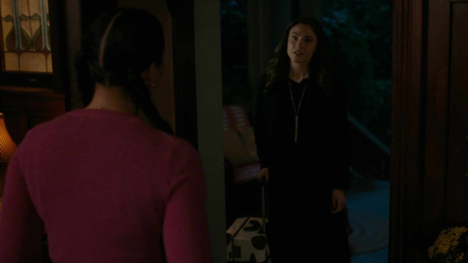 Charmed-Online-dot-nl_Charmed3x17TheCalmBeforeTheStorm1676.jpg
