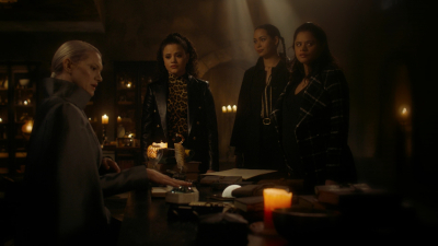 Charmed-Online-dot-nl_Charmed3x17TheCalmBeforeTheStorm0067.jpg