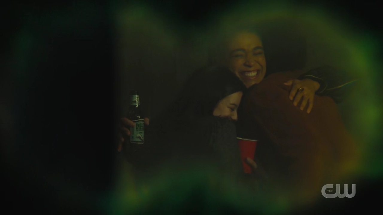 charmed-online-dot-nl_charmed4x02YouCantGoHomeAgain0992.jpg