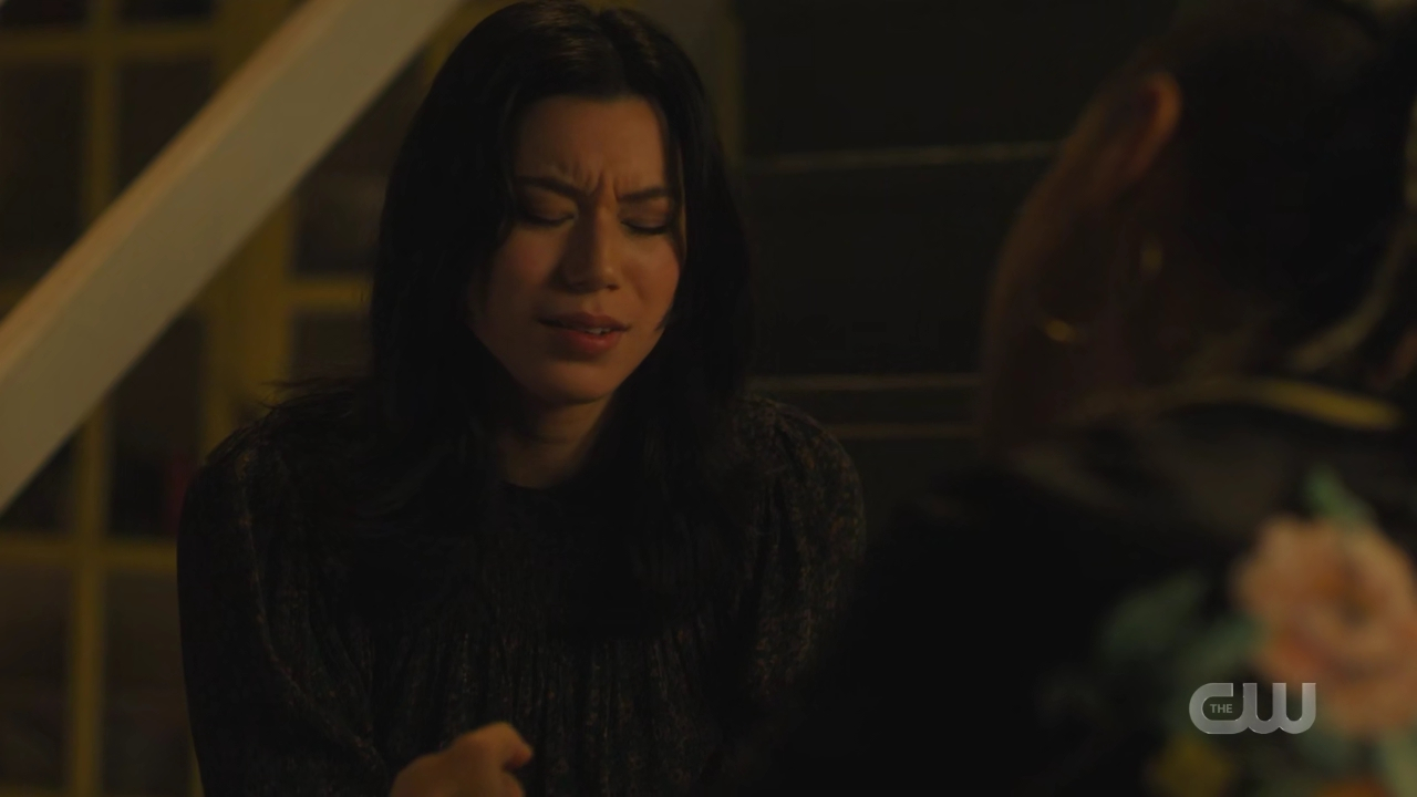 charmed-online-dot-nl_charmed4x02YouCantGoHomeAgain1417.jpg