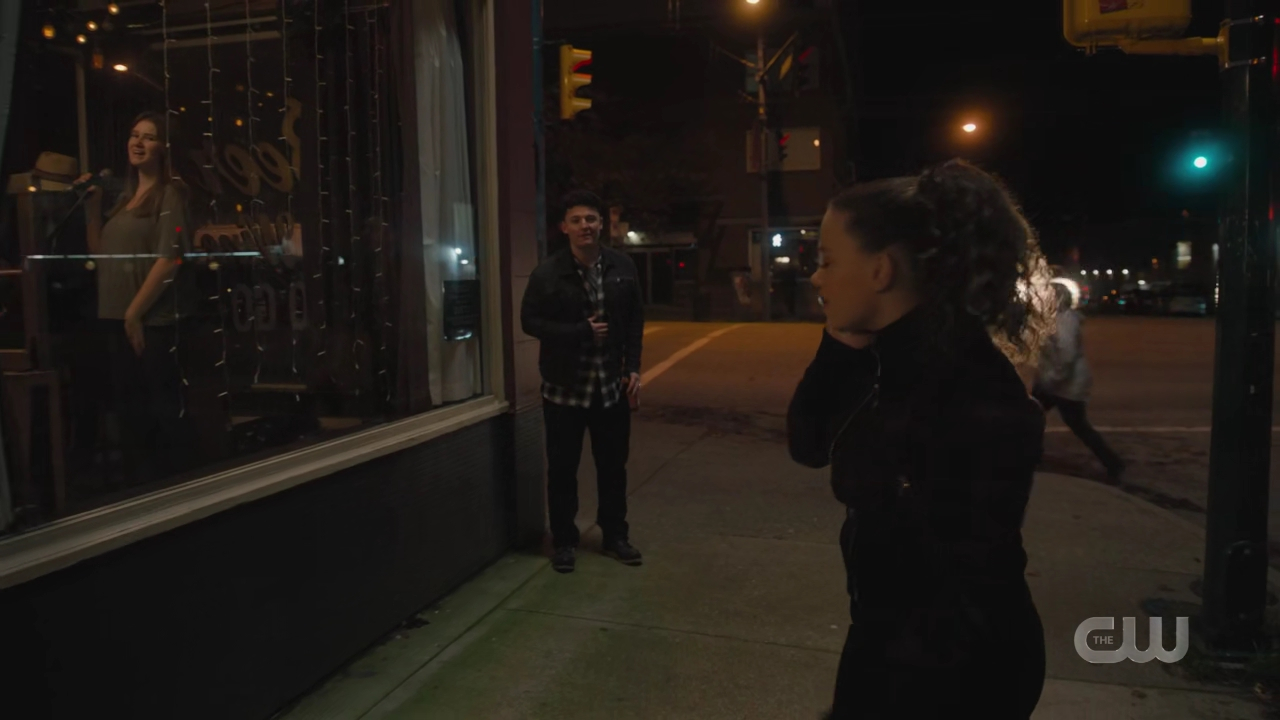 charmed-online-dot-nl_Charmed4x03UnluckyCharmed2376.jpg