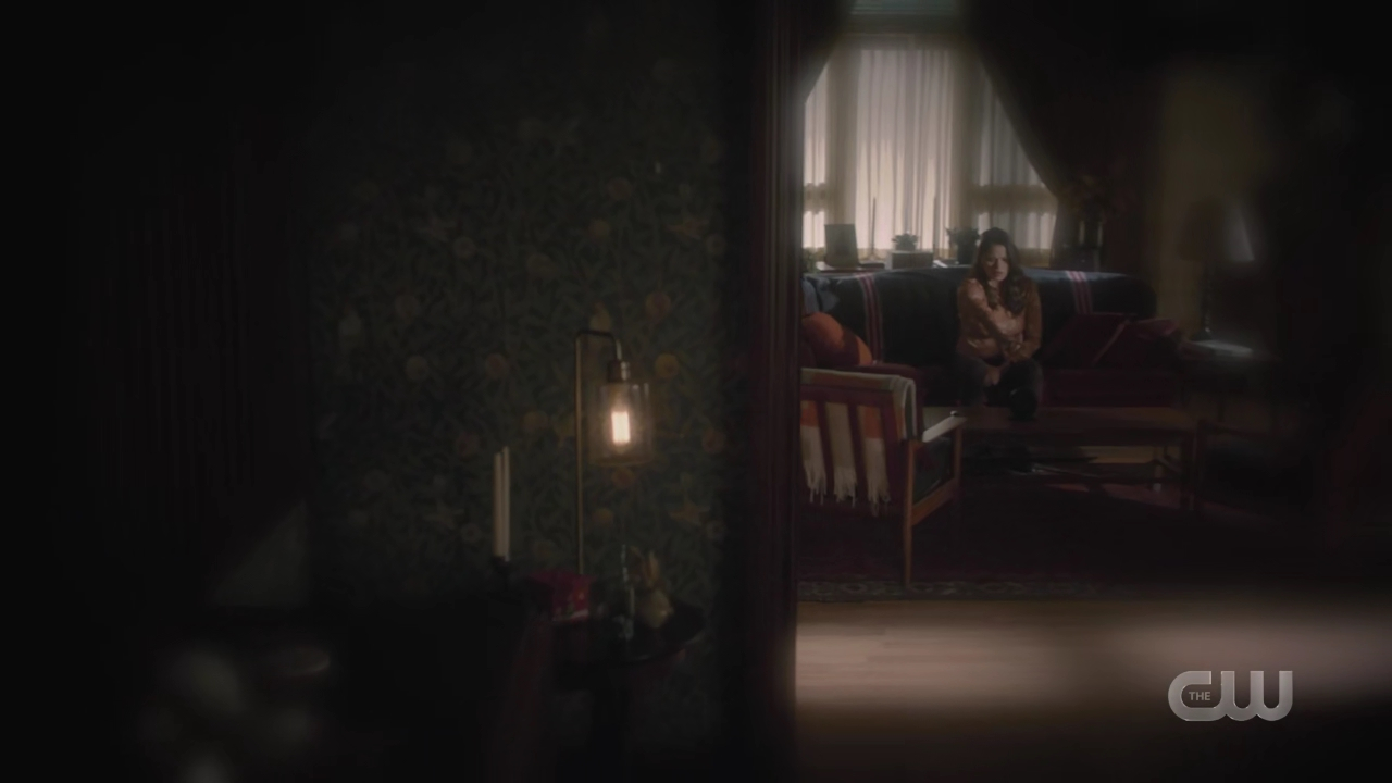 charmed-online-dot-nl_Charmed4x05TheSisterhoodoftheTravelingSandwich0205.jpg