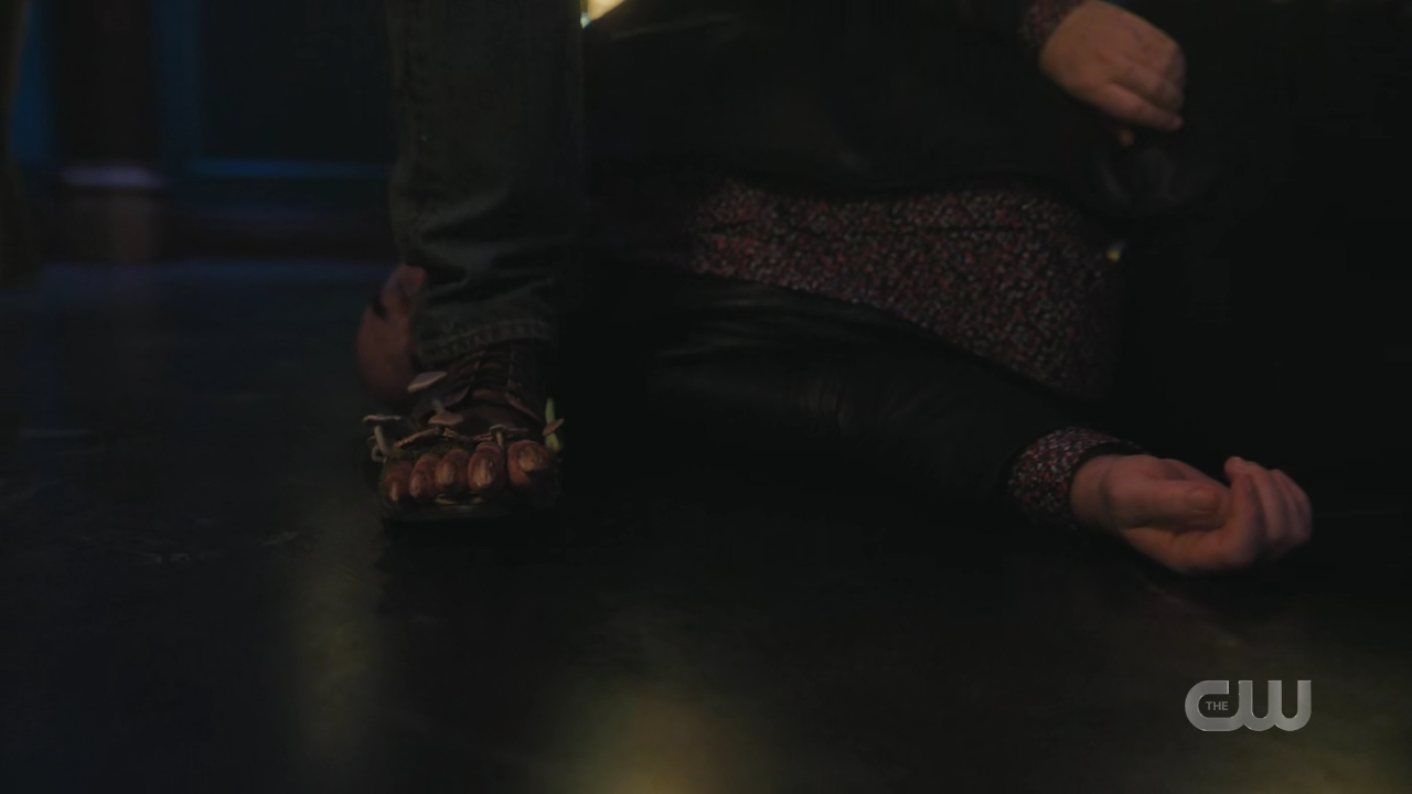 charmed-online-dot-nl_Charmed4x05TheSisterhoodoftheTravelingSandwich0596.jpg charmed-online-dot-nl_Charmed4x05TheSisterhoodoftheTravelingSandwich0596.jpg