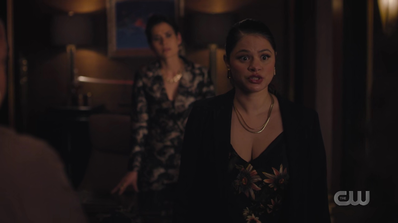 charmed-online-dot-nl_Charmed4x05TheSisterhoodoftheTravelingSandwich0689.jpg