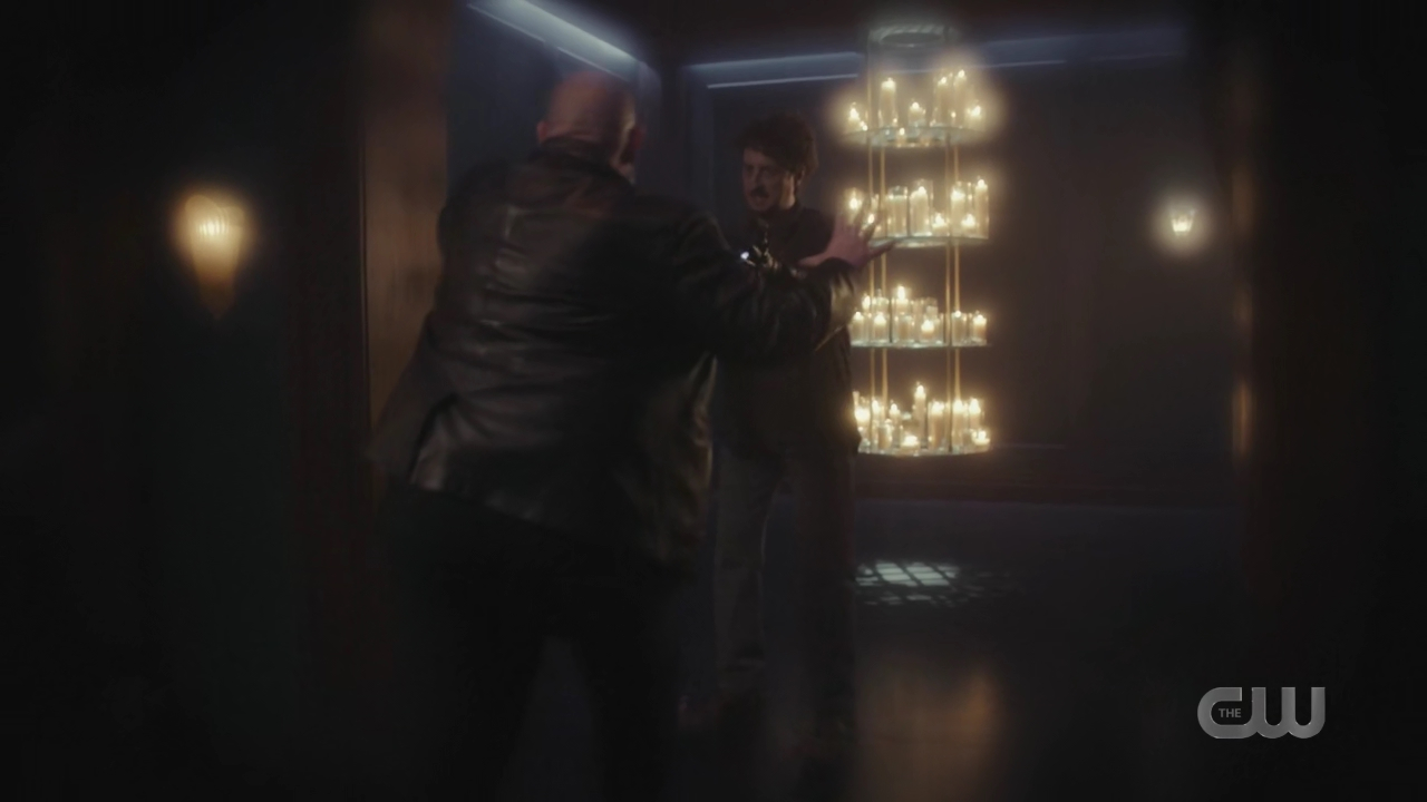 charmed-online-dot-nl_Charmed4x05TheSisterhoodoftheTravelingSandwich0758.jpg