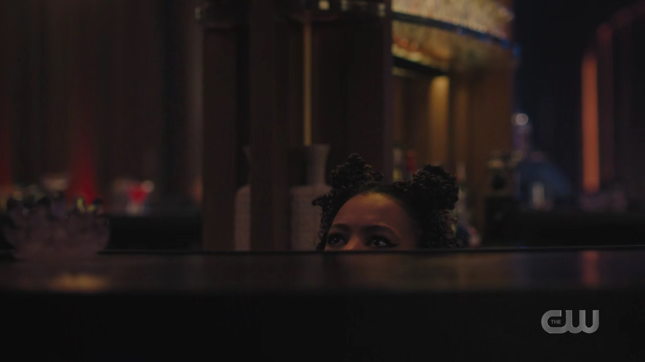 charmed-online-dot-nl_Charmed4x05TheSisterhoodoftheTravelingSandwich0970.jpg
