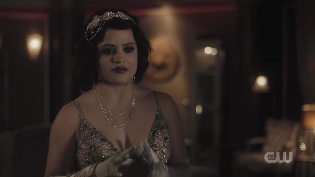 charmed-online-dot-nl_Charmed4x05TheSisterhoodoftheTravelingSandwich2013.jpg