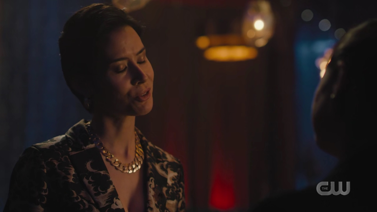charmed-online-dot-nl_Charmed4x05TheSisterhoodoftheTravelingSandwich2080.jpg