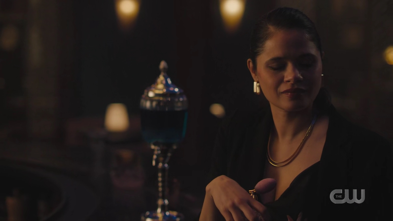 charmed-online-dot-nl_Charmed4x05TheSisterhoodoftheTravelingSandwich2103.jpg