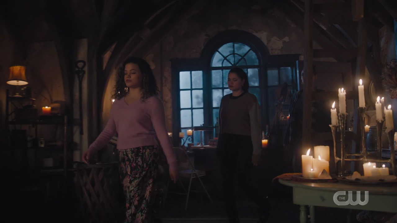 charmed-online-dot-nl_Charmed4x05TheSisterhoodoftheTravelingSandwich2274.jpg