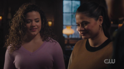 charmed-online-dot-nl_Charmed4x05TheSisterhoodoftheTravelingSandwich2306.jpg