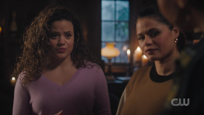 charmed-online-dot-nl_Charmed4x05TheSisterhoodoftheTravelingSandwich2319.jpg