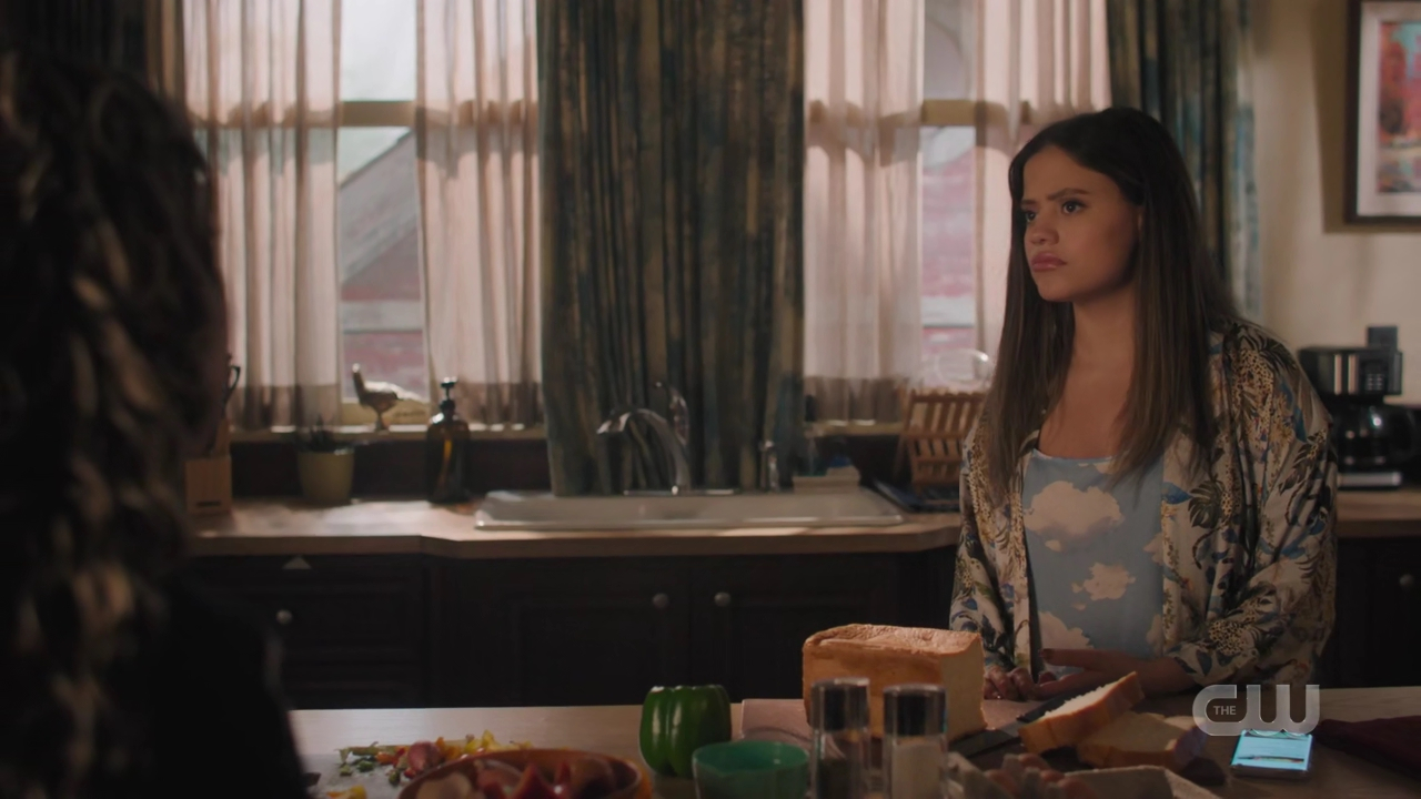 charmed-online-dot-nl_Charmed4x06TheTallymanCometh0215.jpg