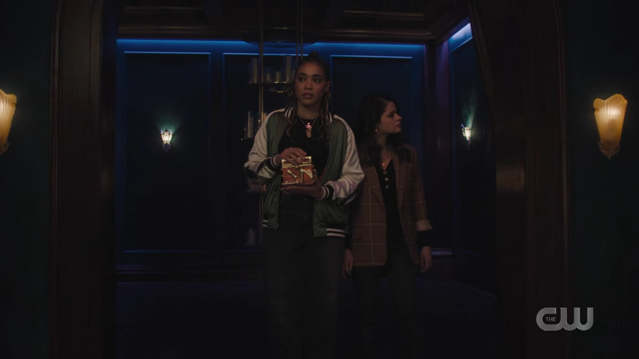 charmed-online-dot-nl_Charmed4x06TheTallymanCometh0721.jpg