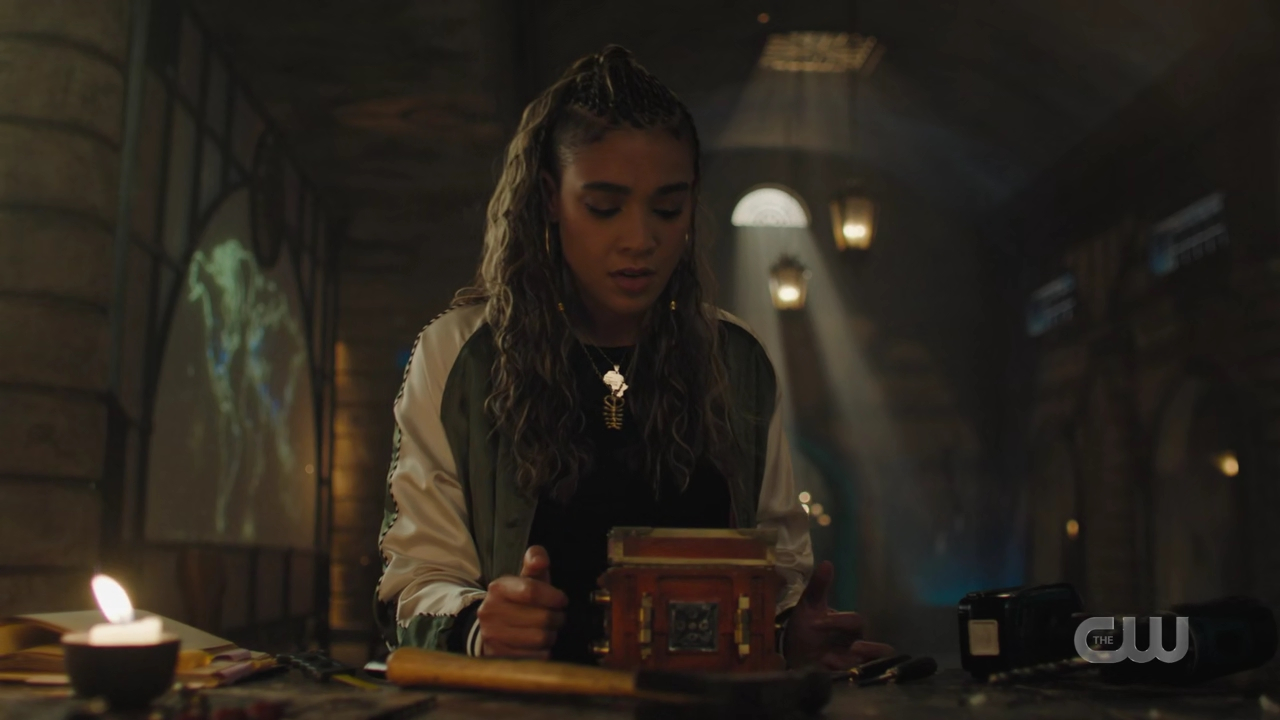 charmed-online-dot-nl_Charmed4x06TheTallymanCometh1101.jpg charmed-online-dot-nl_Charmed4x06TheTallymanCometh1101.jpg