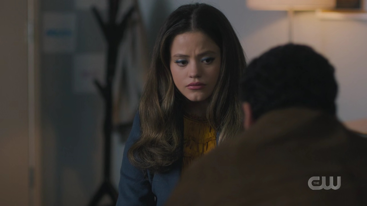 charmed-online-dot-nl_Charmed4x06TheTallymanCometh1470.jpg