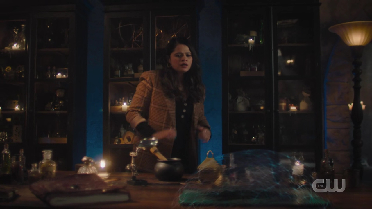 charmed-online-dot-nl_Charmed4x06TheTallymanCometh1633.jpg