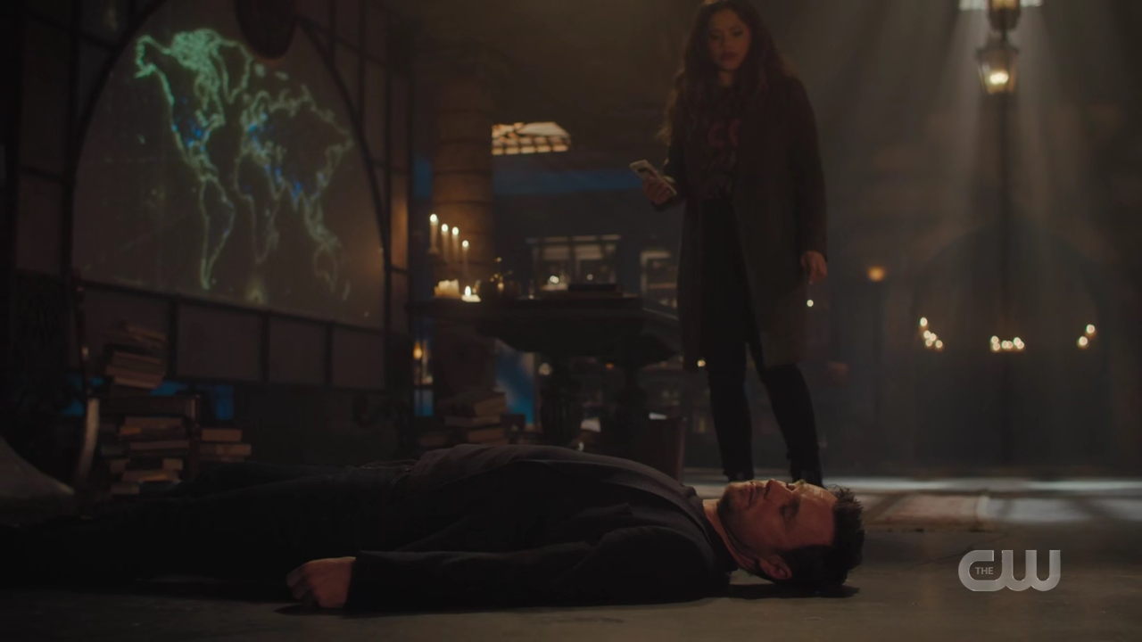 charmed-online-dot-nl_Charmed4x07CatsandCamelsandElephantsohmy0978.jpg