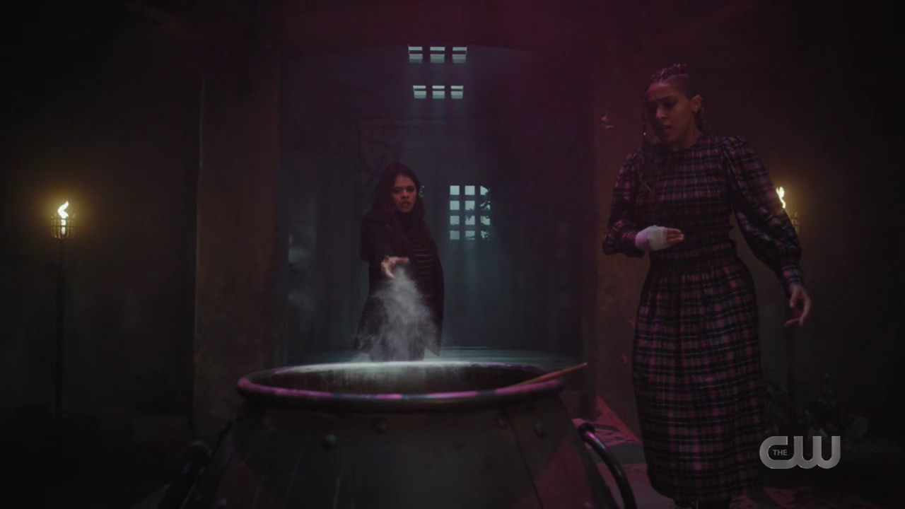 charmed-online-dot-nl_Charmed4x07CatsandCamelsandElephantsohmy1957.jpg