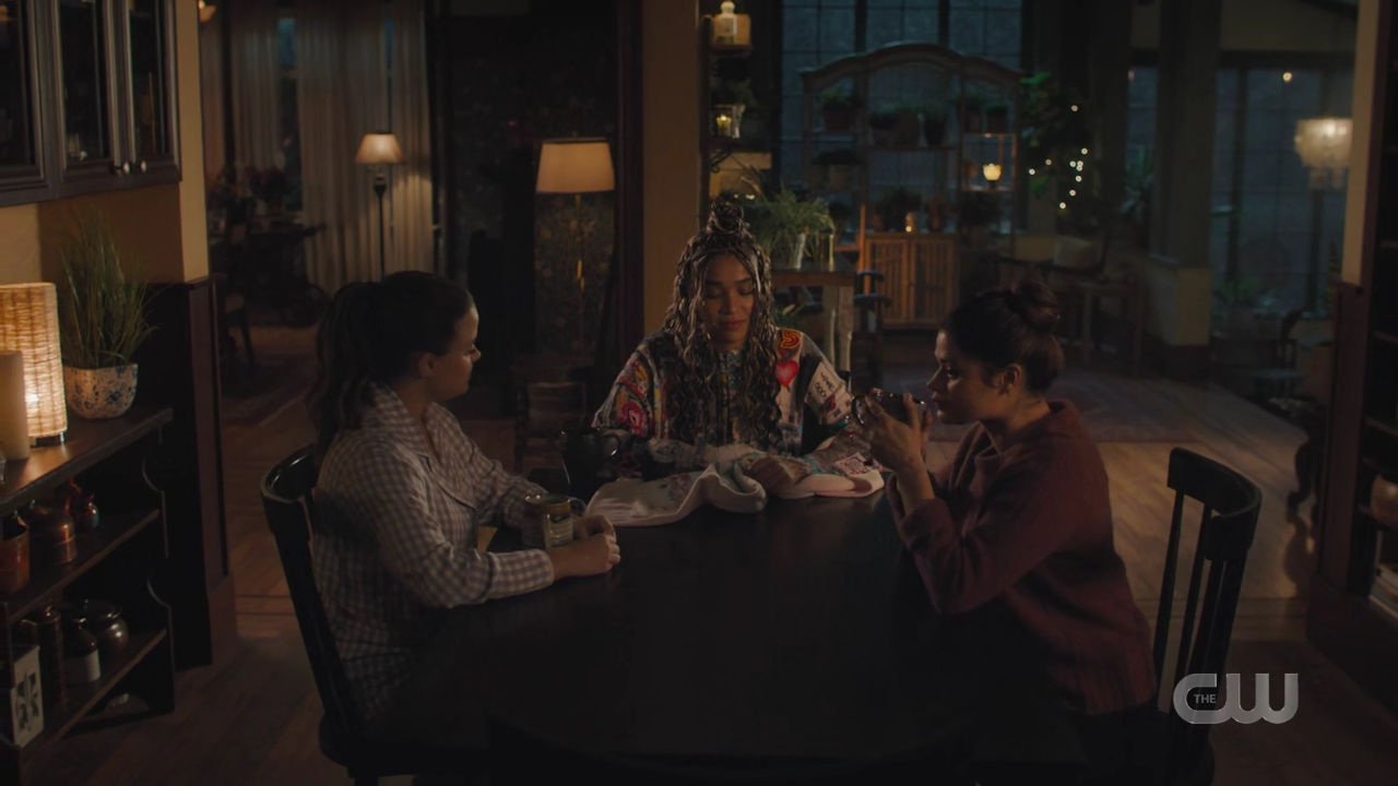 charmed-online-dot-nl_Charmed4x07CatsandCamelsandElephantsohmy2373.jpg