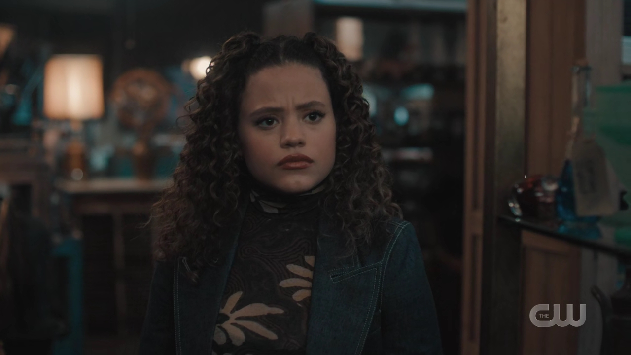 charmed-online-dot-nl_Charmed4x08Unveiled0180.jpg