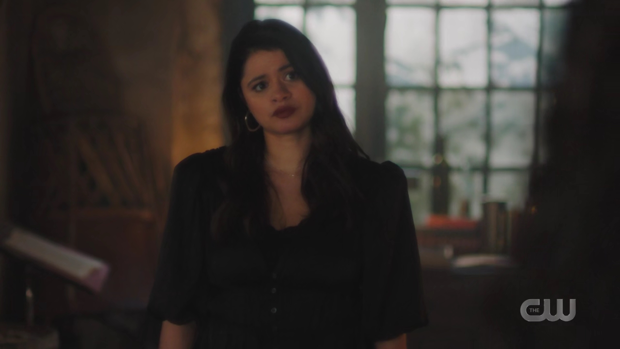 charmed-online-dot-nl_Charmed4x08Unveiled0240.jpg