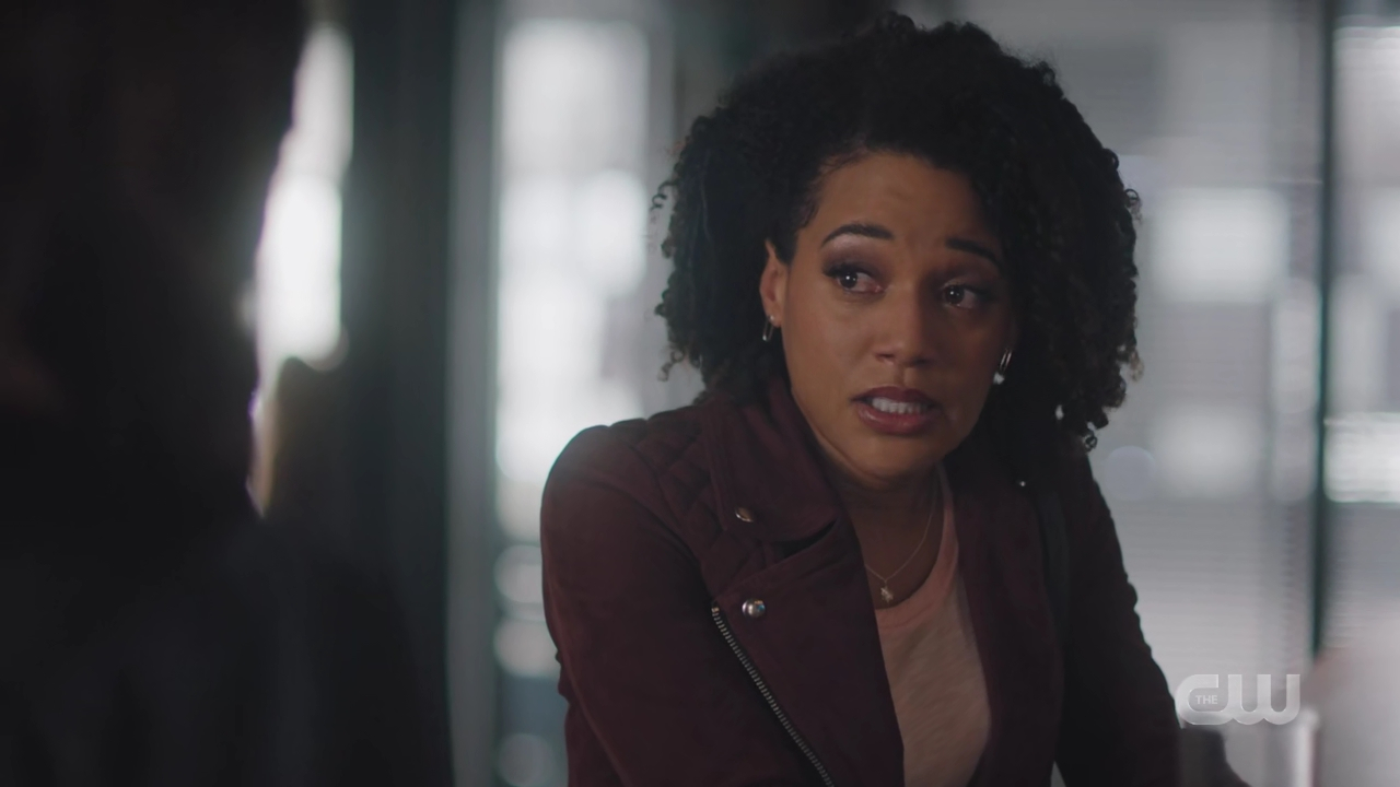 charmed-online-dot-nl_Charmed4x08Unveiled0408.jpg